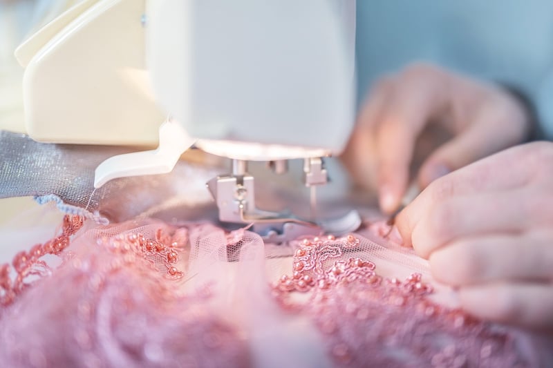 Sewing machine with fabric